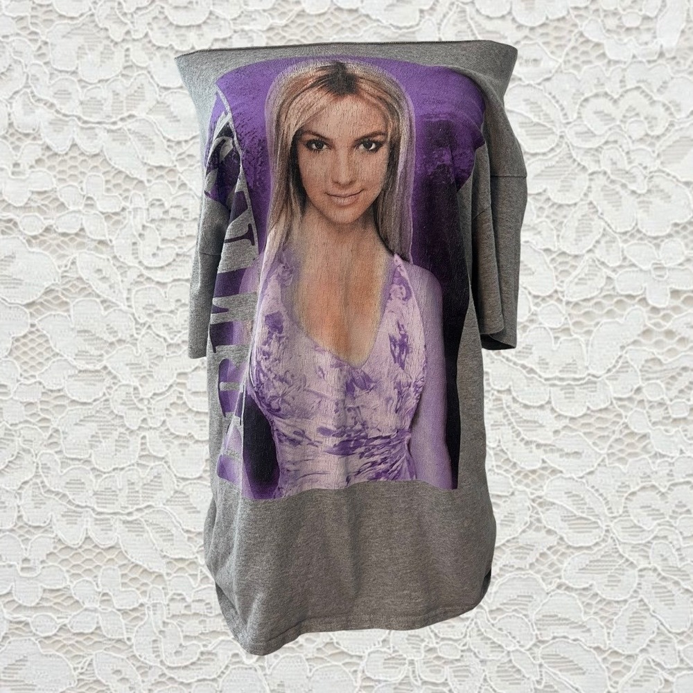 vintage britney spears off shoulder graphic tee